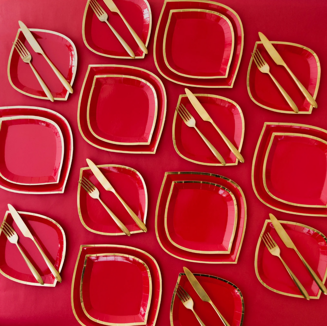Posh Dinner Plate - Ruby Kiss