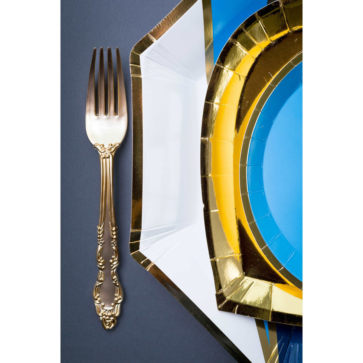 Posh Dinner Plate - Gold To Go - Plates -